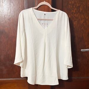 Laolasi White V-Neck Blouse